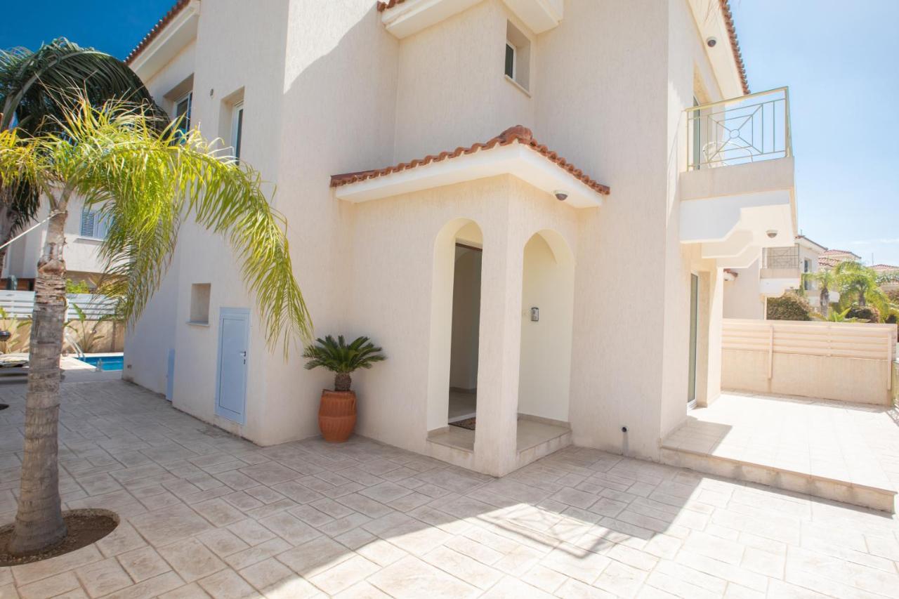 George'S Lux Villa Протарас Экстерьер фото