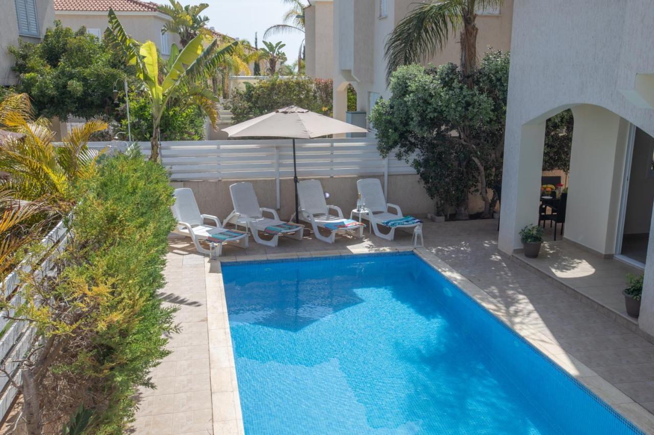 George'S Lux Villa Протарас Экстерьер фото