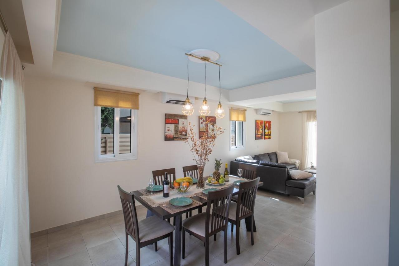 George'S Lux Villa Протарас Экстерьер фото