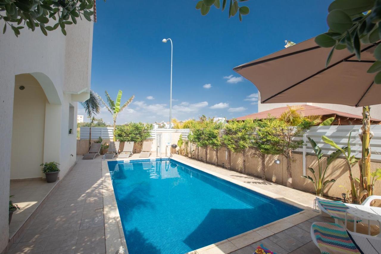 George'S Lux Villa Протарас Экстерьер фото